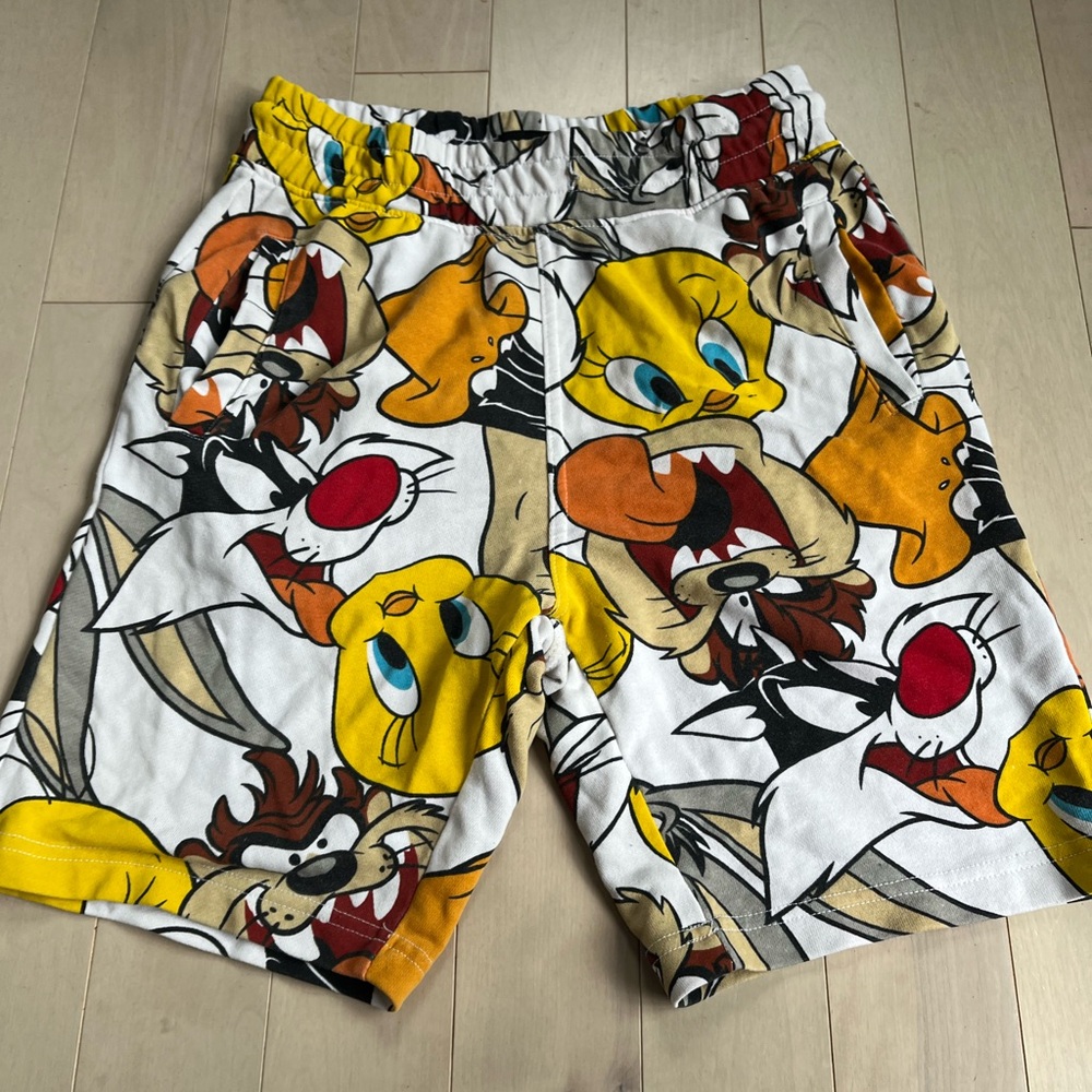 Looney Toons short H&M